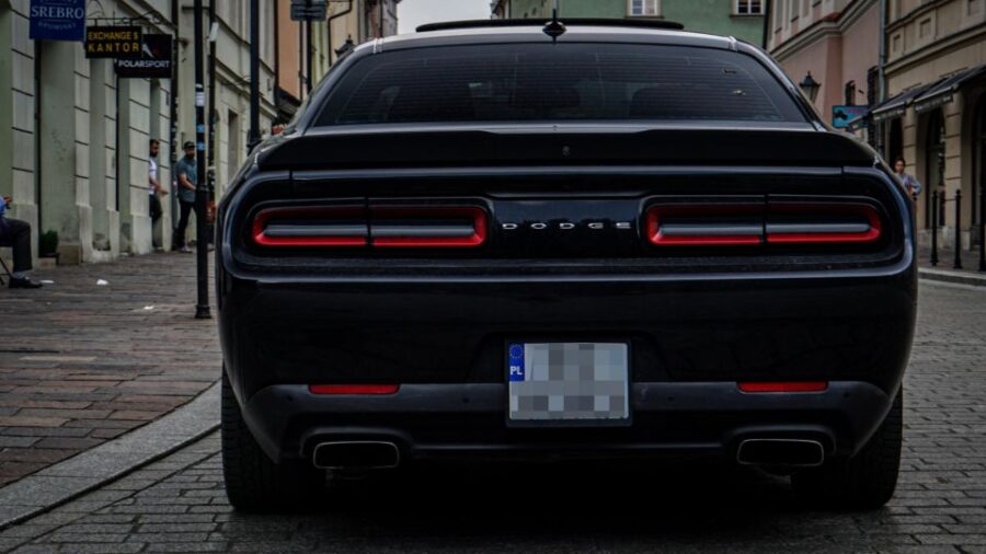 Historic Drive: Dodge Tour of Kazimierz & Schindlers Factory - The Unique Experience of a Dodge Challenger Tour in Krakow