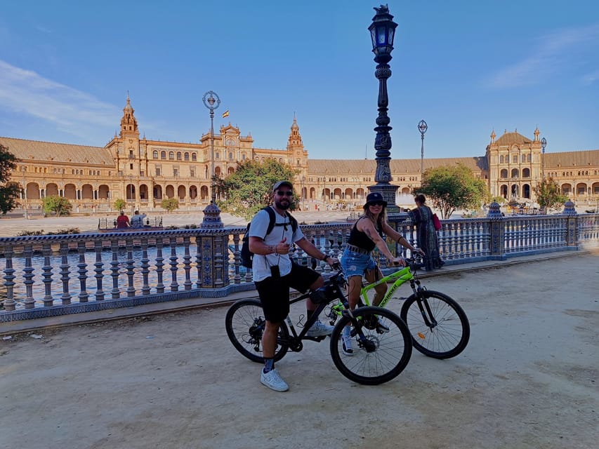 Historic Seville Sunset Bike Tour - The Start Point: Clear and Easy to Find