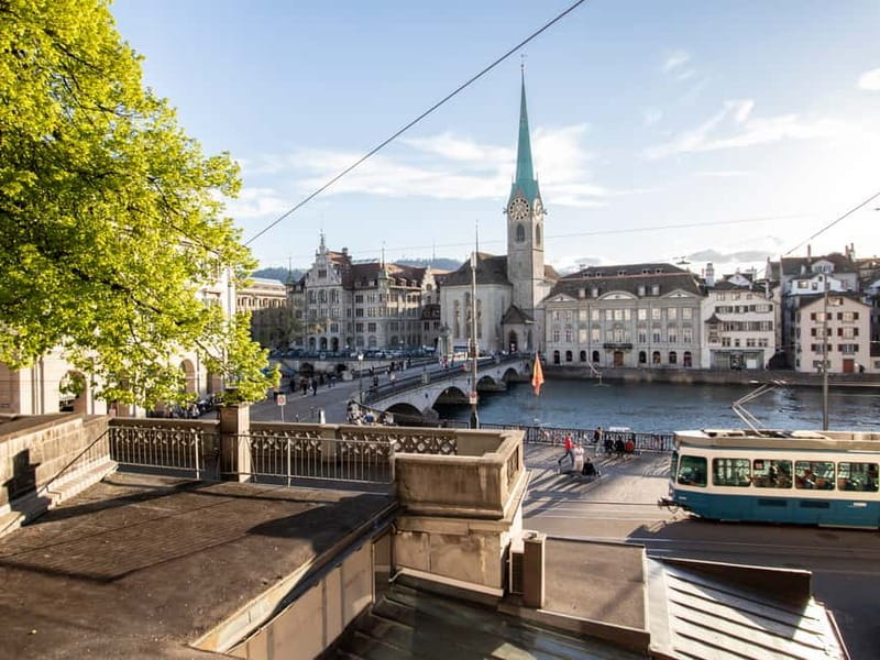 Historic Zurich: Private Tour with a Certified Guide - Key Points