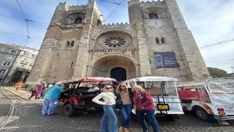Historical Center Tour in Lisbon - 3H - Private Tuk Tuk Tour - The Convenience of a Private Tuk Tuk Experience in Lisbon