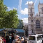 Hop-on Hop-off London Bus Tour & Westminster Abbey - The Benefits of the Hop-on Hop-off Bus Experience