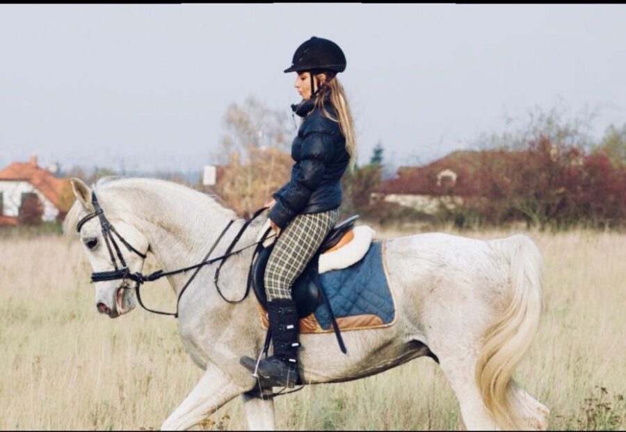 Horseback riding tour near Prague - The Starting Point at Lucký mlýn