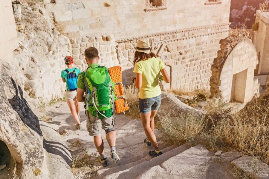 Hot Air Balloon, Best of Red and Green Guided 1-Day Tour - Pigeon Valley and the Panoramic Views of Uçhisar