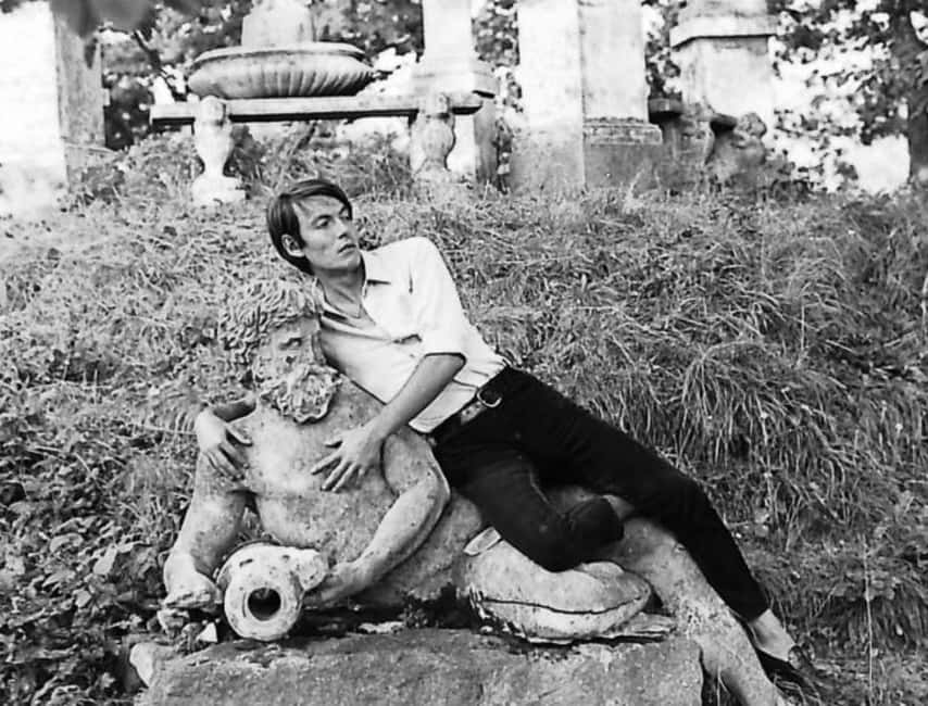 I Caruggi di Fabrizio: Genova con gli Occhi di De André - Meeting Point at Porta dei Vacca on Via del Campo