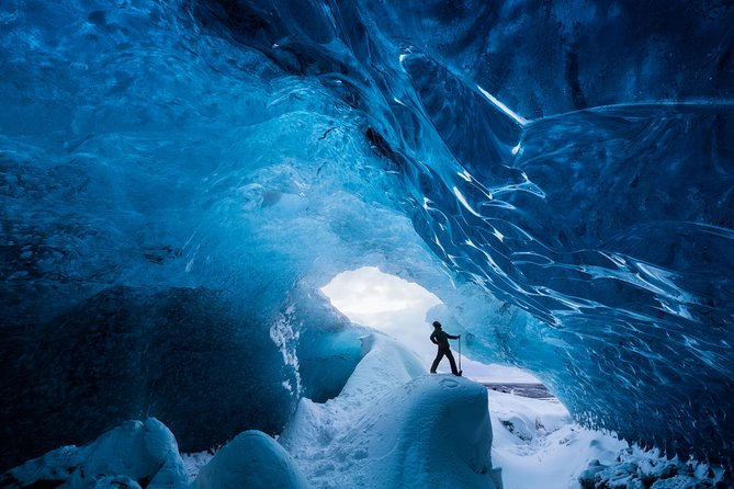 Ice Cave Tour in the National Park of Vatnajökull - Starting Point and Overall Tour Logistics