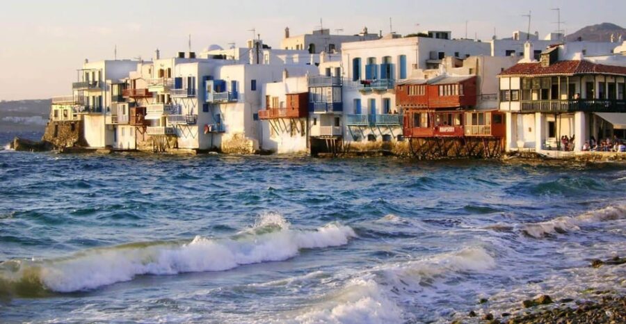 Iconic Mykonos: A Guided Walking Tour of Highlights - Admiring the Iconic Windmills of Mykonos