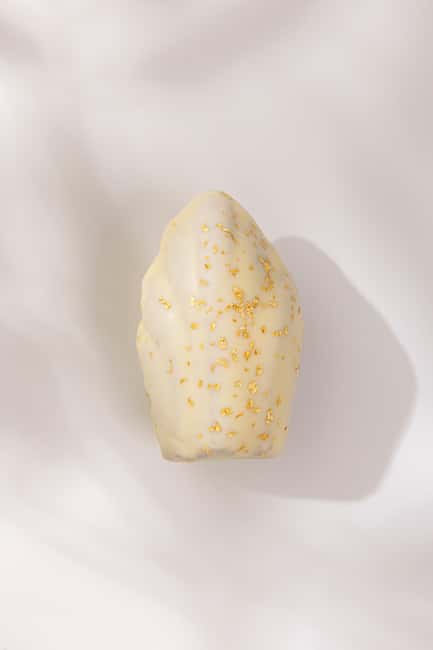 Iconic Paris Pastry & Dessert Tour in Opéra Sentier - Exploring Hidden Parisian Bakeries Loved by Locals