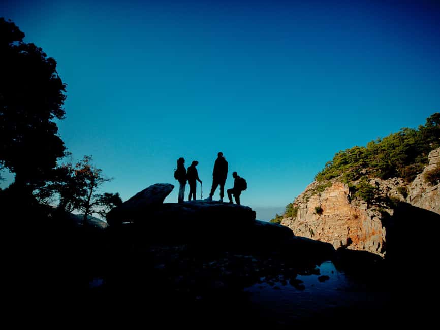 Ikaria Hike: Alama Spring - Starting the Day in Evdilos and the Journey to Droutsoulas