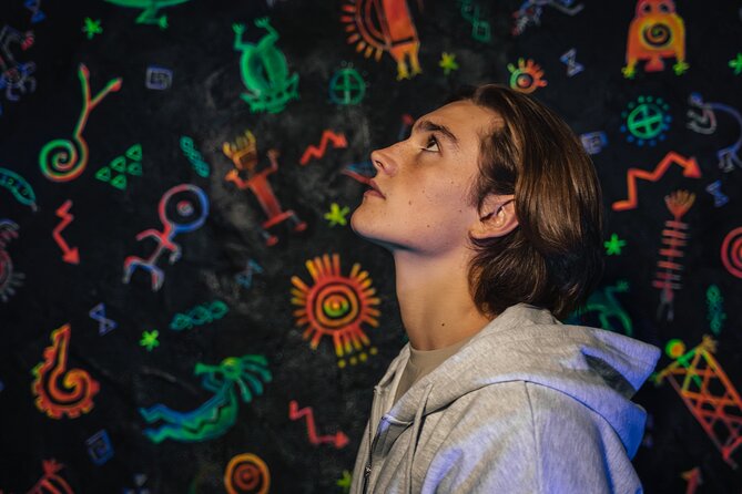 IKONO Barcelona: Immersive Experience - Exploring the Unique Rooms of IKONO Barcelona