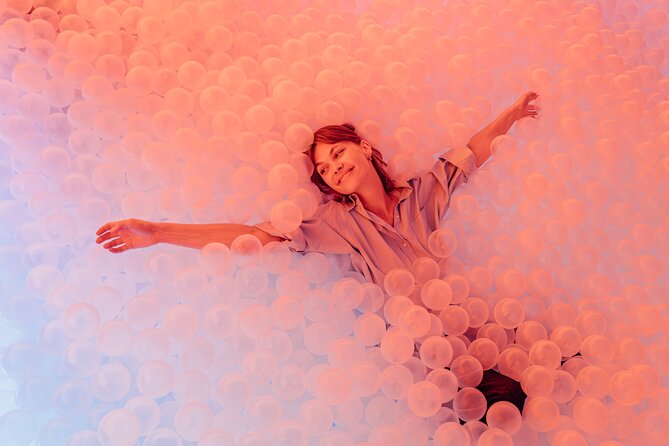 IKONO Berlin Immersive Experience - The Entrance to a World of Creative Rooms