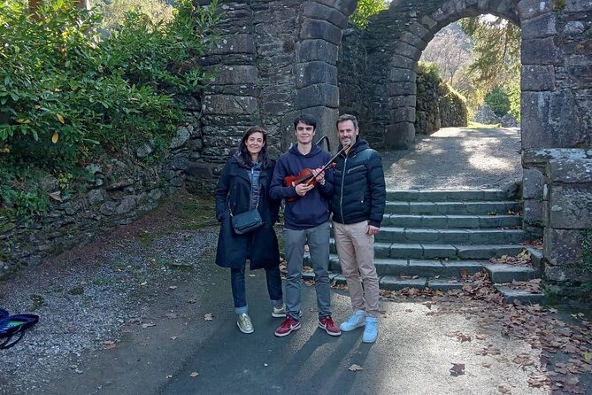 In Glendalough: Music and History Walking Tour - The Guide’s Role in Enhancing the Experience