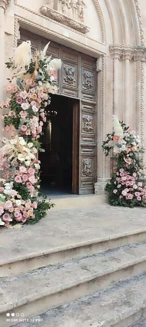 In the white of Ostuni - Visiting Ostuni’s Majestic Churches and the Baroque Obelisk