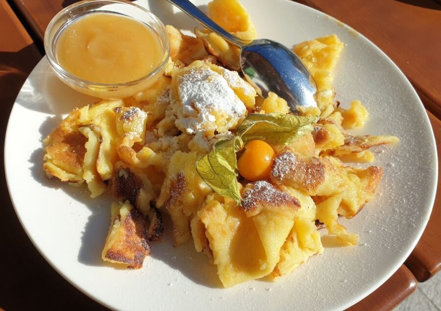 Innsbruck: Food Walk - Private Tour with a Licensed Guide - Private Guided Tour Led by Experienced Local Guides