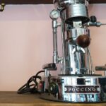 Inspirational Italian Walking Tour in The Hague's Royal Area - Exploring the Old City Hall’s Unique Details