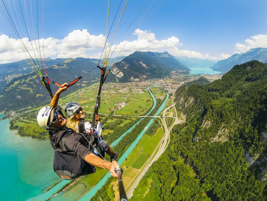 Interlaken: Tandem Paragliding Flight - The Route from Beatenberg to Interlaken