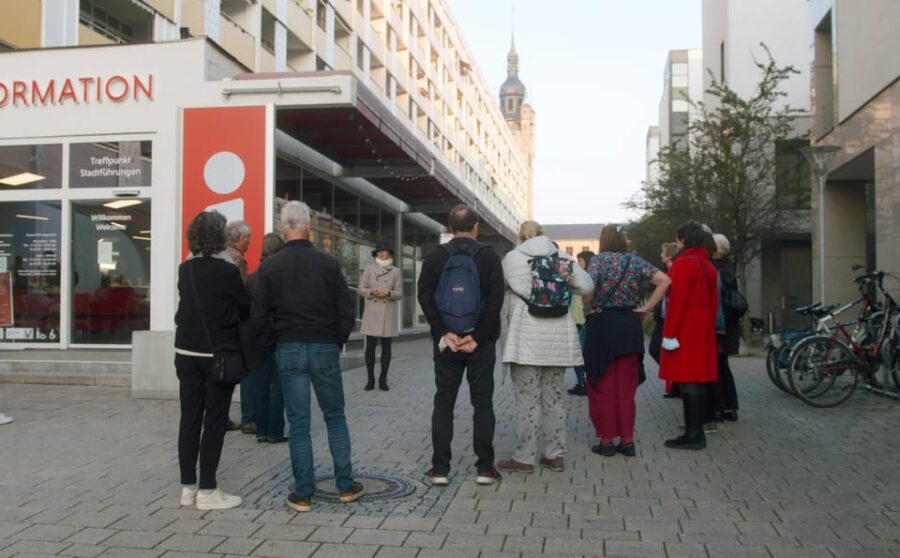 Ise's Golden Twenties - Ise Gropius Guides You Through Nocturnal Dessau