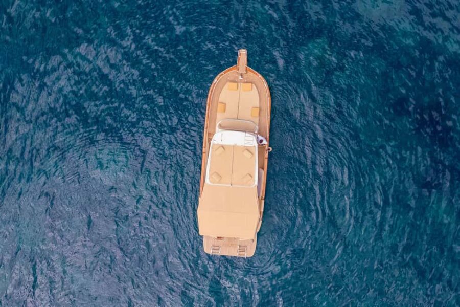 Island of Ischia: private or shared full day boat tour - Private or Shared: Which Is the Right Choice for You?