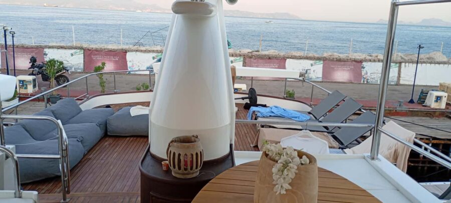 Island Tour: Wonderful tour of the Campanian archipelago with Happy and Love Yacht - Meeting Point and Logistics at Casamicciola Port