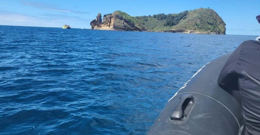 Islet Tour- Ilhéu de Vila Franca do Campo - What Makes the Vila Franca do Campo Islet Tour Stand Out