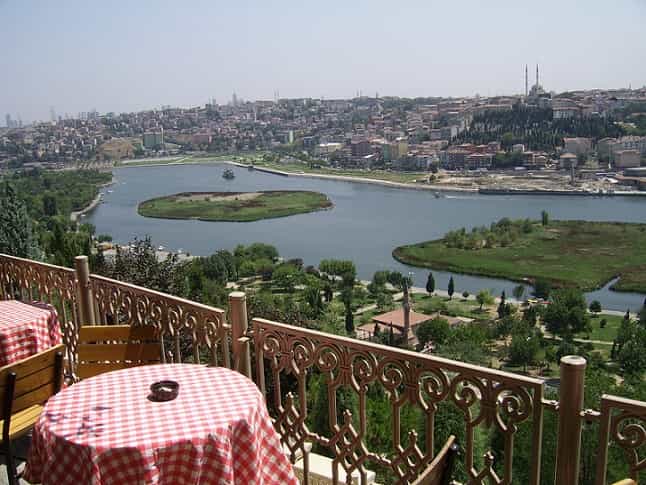 Istanbul: Bosphorus Cruise and Golden Horn Bus Tour - Discovering the Golden Horn by Bus