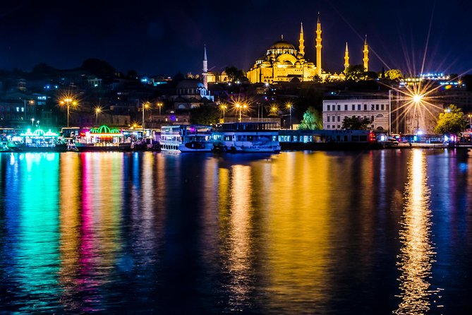 Istanbul: Bosphorus Dinner Cruise Incl. Drinks with Transfer - The Dinner Experience on the Cruise