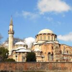 Istanbul: Dolmabahce Palace, Chora Church & Balat Tour - Exploring the Majestic Dolmabahce Palace