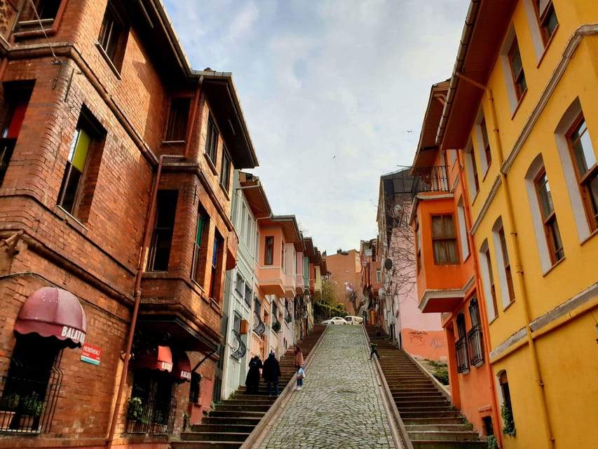 Istanbul: Fener District Tour (Greek-Orthodox Culture) - Visiting the Byzantine Churches and Religious Sites