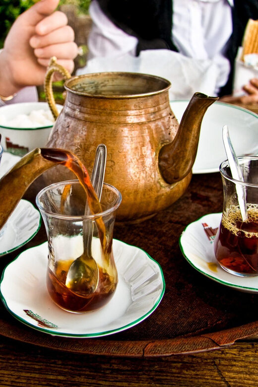 Istanbul Food and Culture Tour: Dinner at Local Family - Meeting Point and Access Details