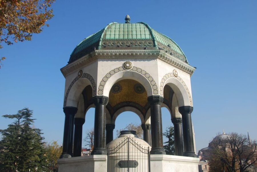 Istanbul Full Day Byzantine & Ottoman Traces Tour - Visiting Hagia Sophia: The Church, Mosque, and Museum