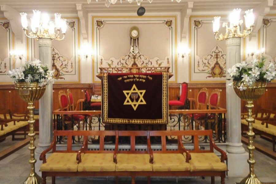 Istanbul: Jewish District 3-Hour Walking Tour - Discover the Jewish Museum and Its Photographs