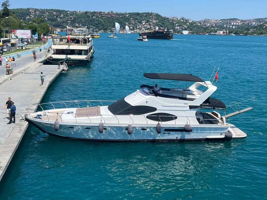 Istanbul: Private Bosphorus Strait Sightseeing Yacht Cruise - Asian Shore Highlights: Beylerbeyi Palace and Anadolu Fortress