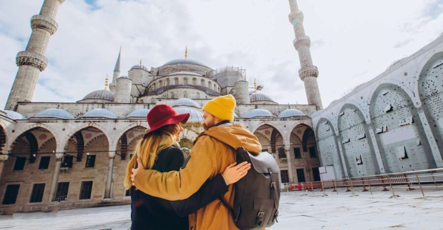 Istanbul: Private photoshoot at Hagia Sophia&Blue Mosque - Admire and Capture the Majesty of Hagia Sophia