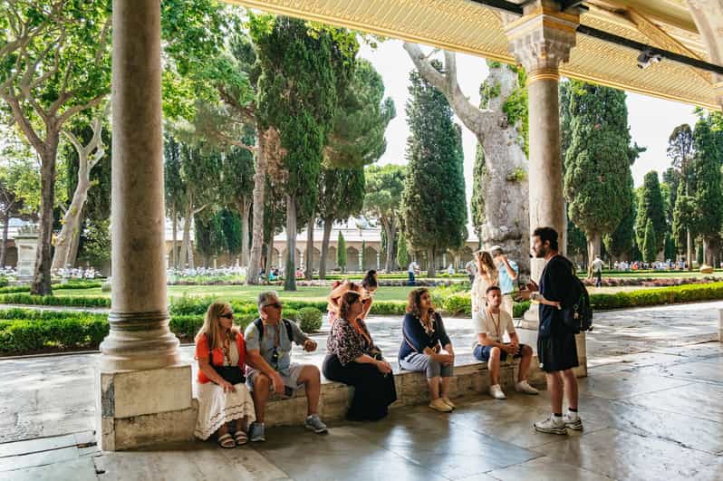 Istanbul: Topkapi Palace and Harem Guided Tour with Ticket - The Fascinating Realm of the Harem