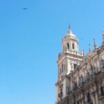 Jaén esencial+entradas Catedral, Refugio, Baños Árabes en 3h - Starting at the Heart: Meeting and First Impressions at Jaén Cathedral