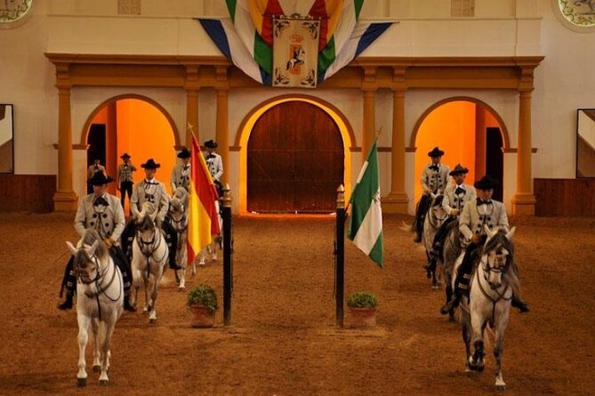 Jerez Historic Guided Tour and Alcazar - Touring the Alcazar de Jerez de la Frontera