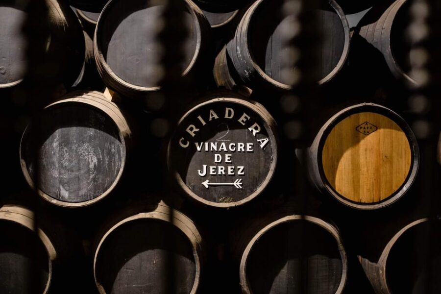 Jerez: Tour Bodegas Páez Morilla ESPAÑOL/DEUTSCH - The Cultural Display: Labels and Photographs from the 20th Century