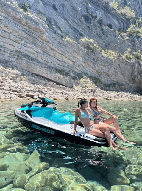 JET SKI TOUR TO Cala Salada FROM Puerto de San Antonio - How the Tour Guides You Through a Safe Jet Ski Adventure