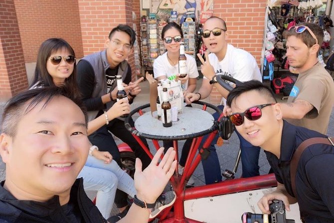 Jetbike Berlin fun bike beer bike - Starting at the Brandenburg Gate: The Meeting Point