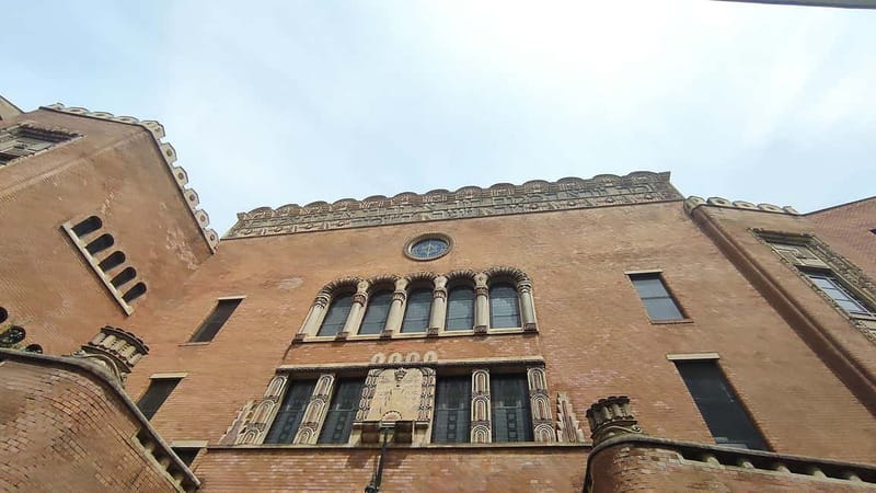 Jewish Budapest (German-language city tour) - Starting Point at Madách tér: The Gate to Budapest’s Jewish Quarter