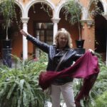 Jewish Heritage Tour - The Expertise of the Art Historian Guide