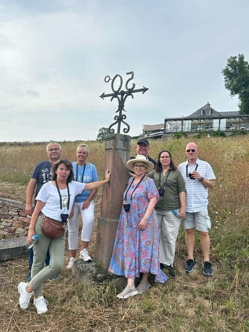 Johannisberg Rheingau: Wine tasting with cellar tour and hike - Tasting the Finest Wines in an Intimate Setting