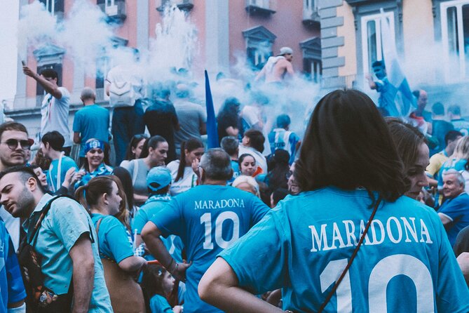 Join a SCC Napoli Game Experience with a local in Naples - Sampling Naples’ Old Town Delights and Local Drinks