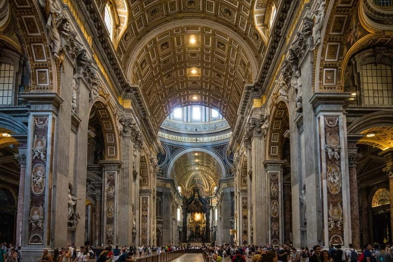 Jubilee 2025: Reserved entrance to St.Peter's and Holy Door - Exploring St. Peter’s Basilica’s Most Famous Highlights