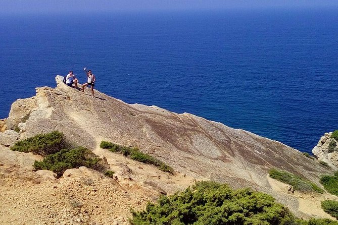 Jurassic Hiking tour to footprints of dinosaur in Espichel Cape - Exploring the Medieval Charm of Sesimbra Village
