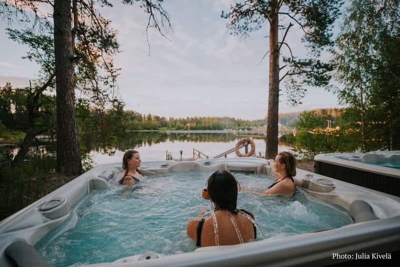 Jyvaskyla: Finnish Smoke Sauna Experience with Jacuzzis - The Traditional Smoke Sauna’s Cultural Significance in Finland