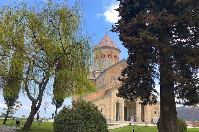 Kakheti and Sighnaghi tour with winetasting - Pickup and Meeting Point at Europe Square in Tbilisi