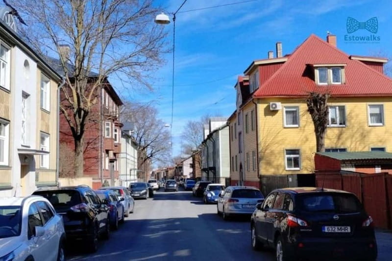 Kalamaja: Wooden Homes to Factories Engineer Walking Tour - Walking Through the Industrial Heart of Tallinn