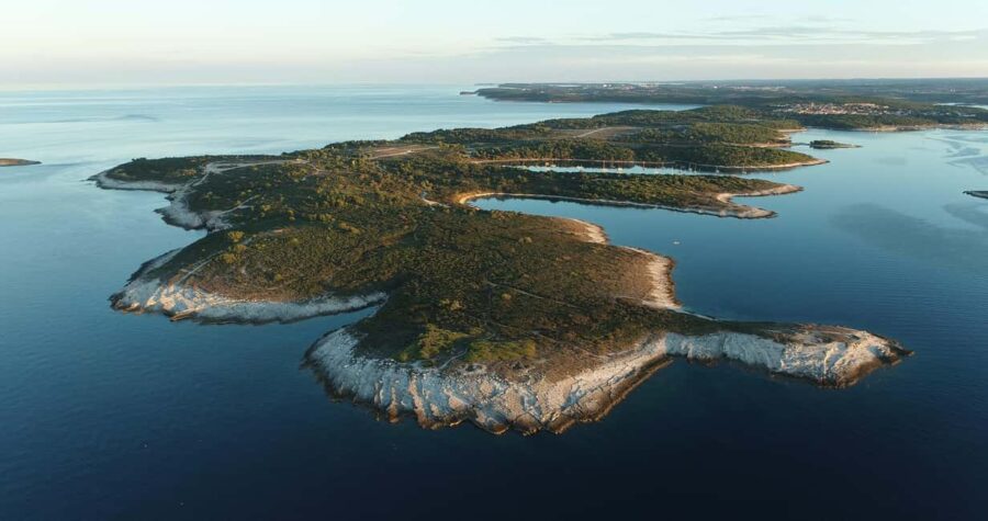 Kamenjak: Private Boat Tour with Food and Drink - Key Points