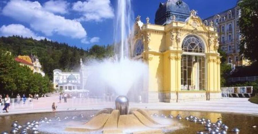 Karlovy Vary & Marianske Lazne Tour from Prague with Lunch - The Journey to Karlovy Vary: A Scenic Drive from Prague