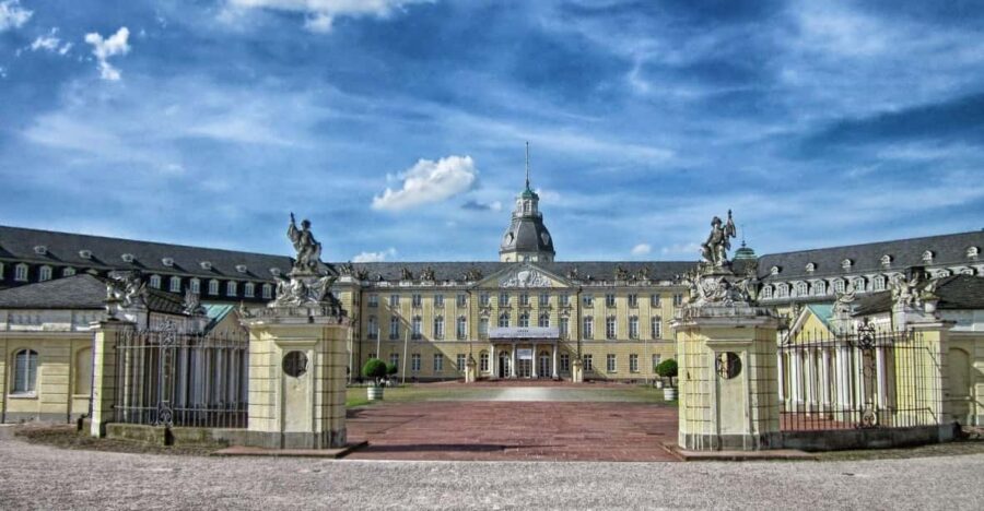 Karlsruhe Private Guided Walking Tour - Starting at the Heart of Karlsruhe: Marktplatz Fountain
